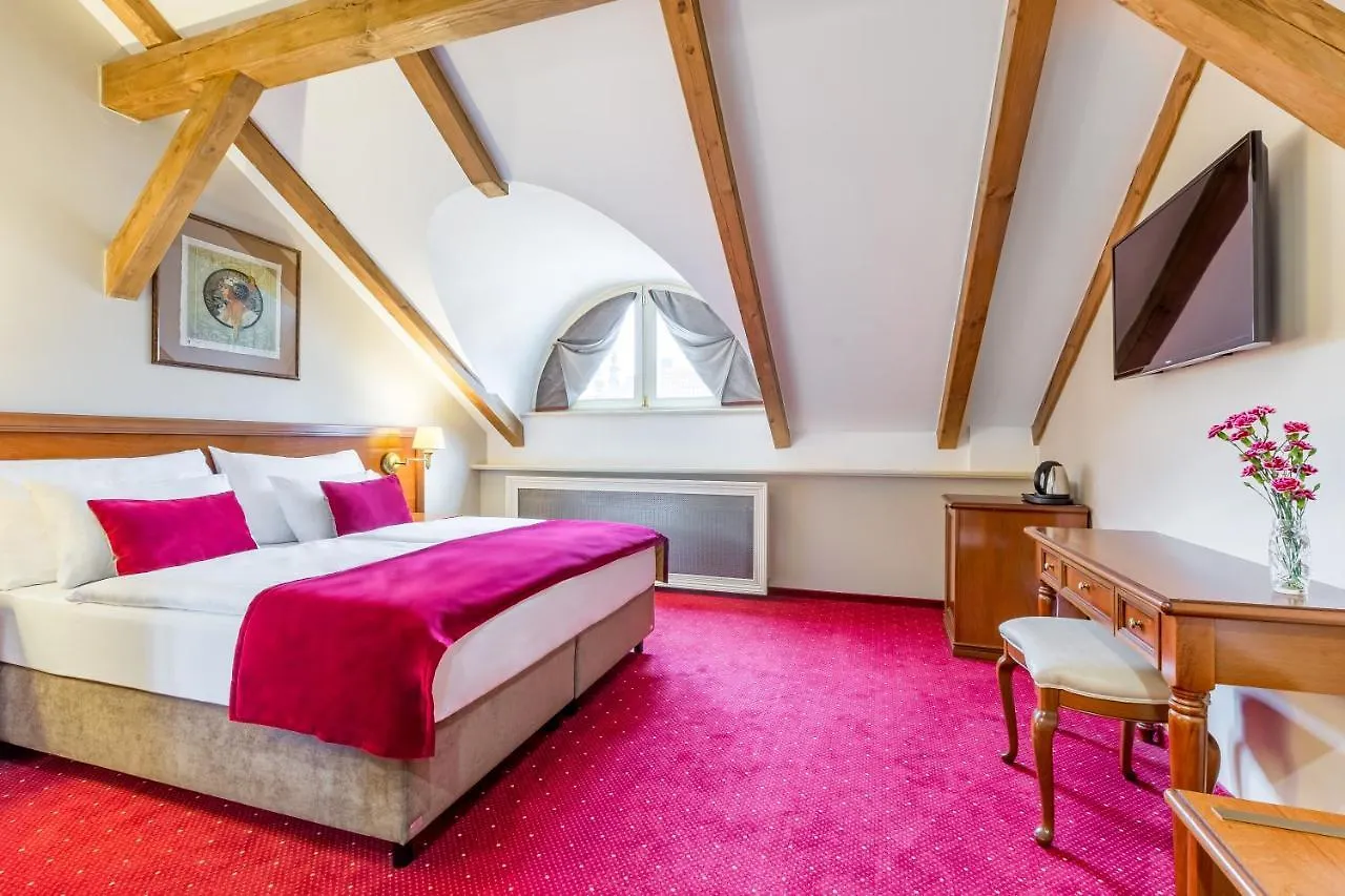 Hotel Caruso Old Town Prag Tjeckien