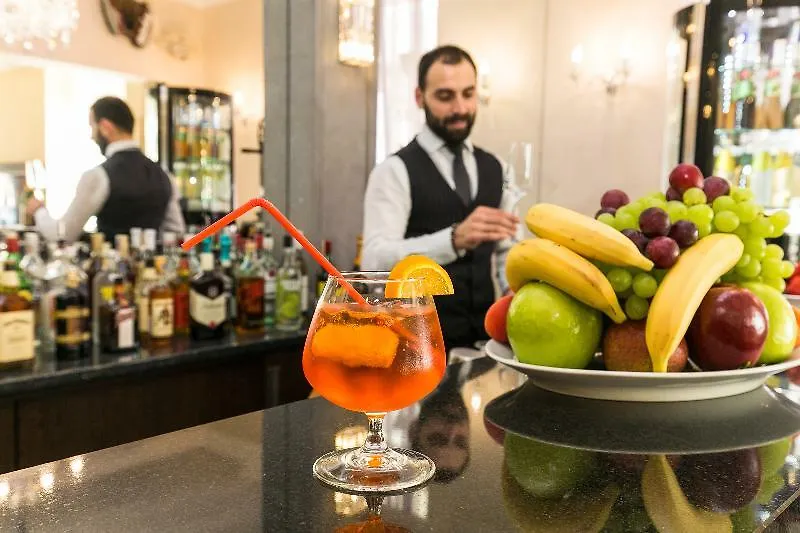 Hotel Caruso Old Town Praga Czechy