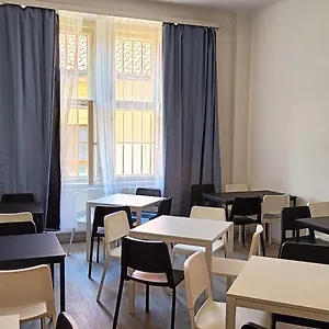 2* Hostel A Plus - Centrum